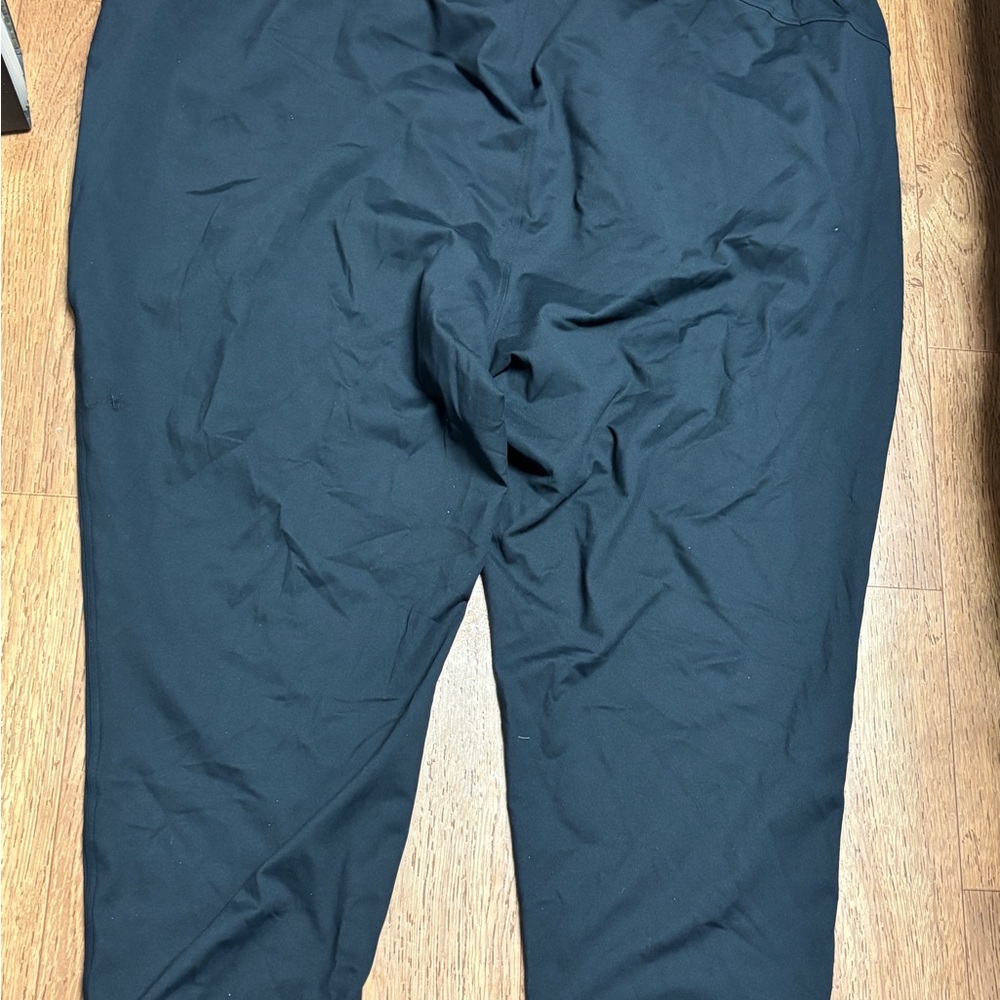NWOT Black old navy leggings slim taper 4x